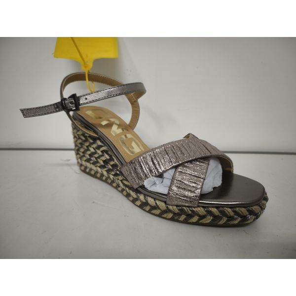 Резиновые женские каблуки для весенней и летней коллекции