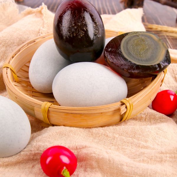 Hot Selling Chinese Food Customized Packaging Songhua Egg High Quality Great Taste Duck Preserved Egg