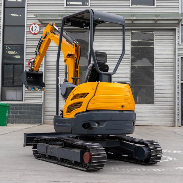HT25 Small Mini Excavator Compact Design High Maximum Efficiency For Construction