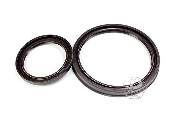 6D125-8 6D102-7 6D114 6D125-N Excavator Engine Parts Crank Oil Seal