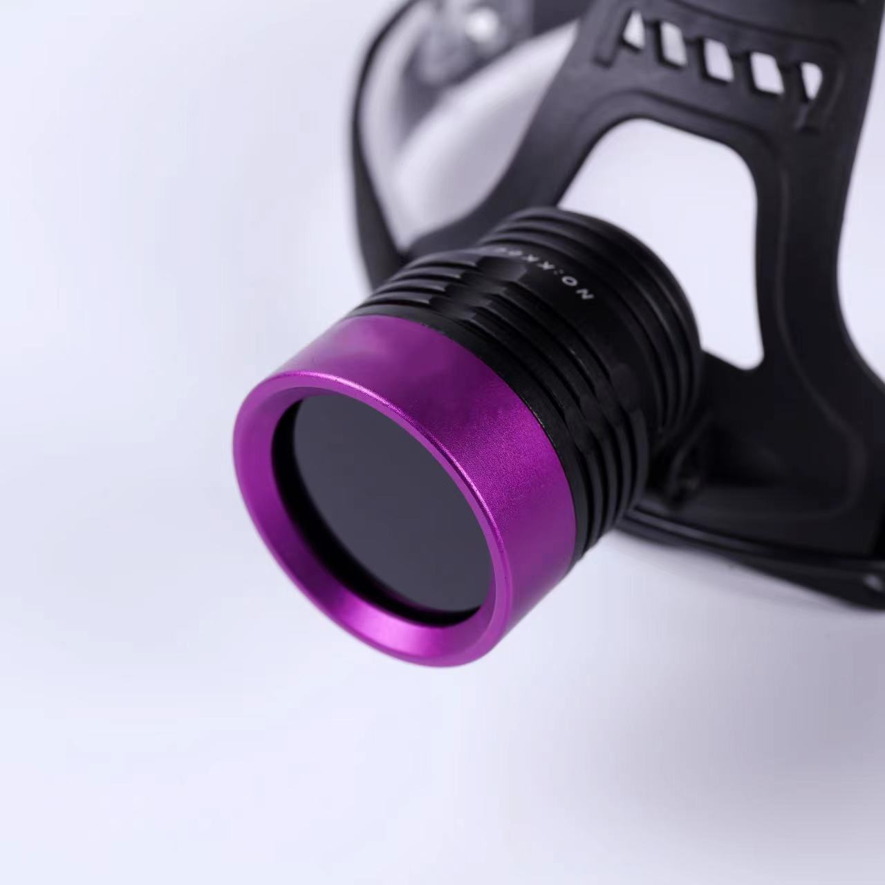 40 × 38 mm Lámpara UV ajustable de longitud de onda máxima para el uso de la cabeza y el casco