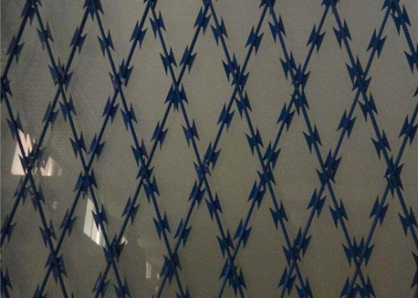 75x150mm Concertina Diamond Mesh Razor Wire Fencing BTO 25 SS316