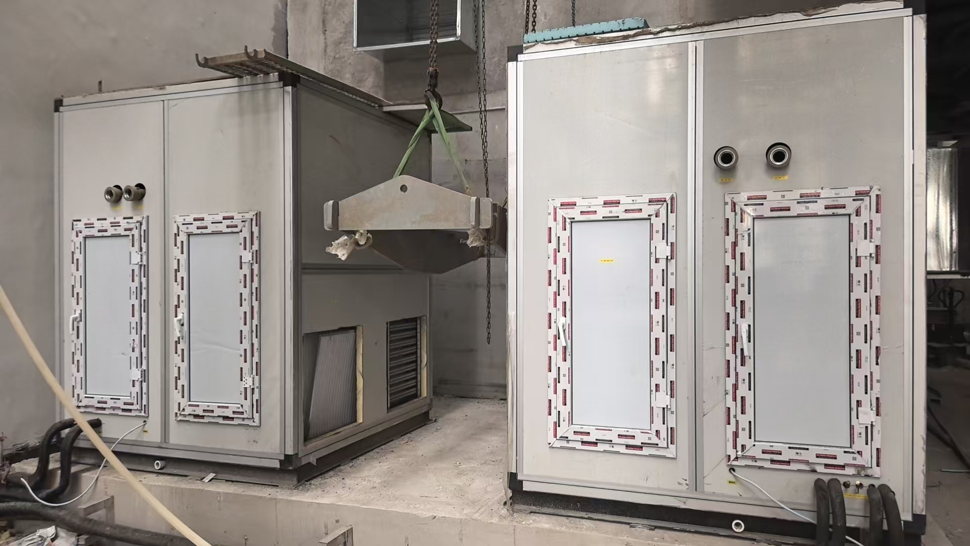Custom Made S150 S200 Industrial Precision Cooling System 150kW 200kW R410A Scroll Compressor Top Discharge Precision AC Unit
