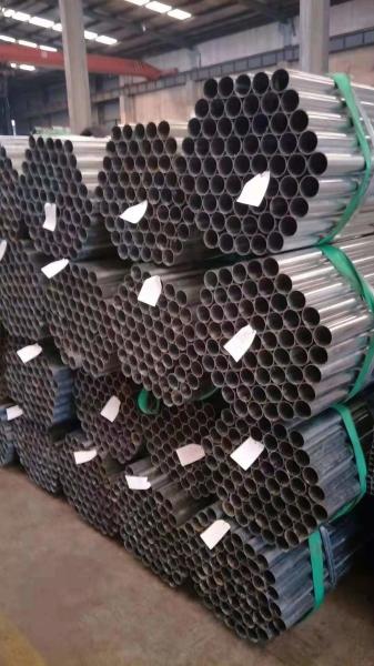 Custom Length Pre Galvanized Round Pipe High Wear Resistance 32mm Galvanised Pipe