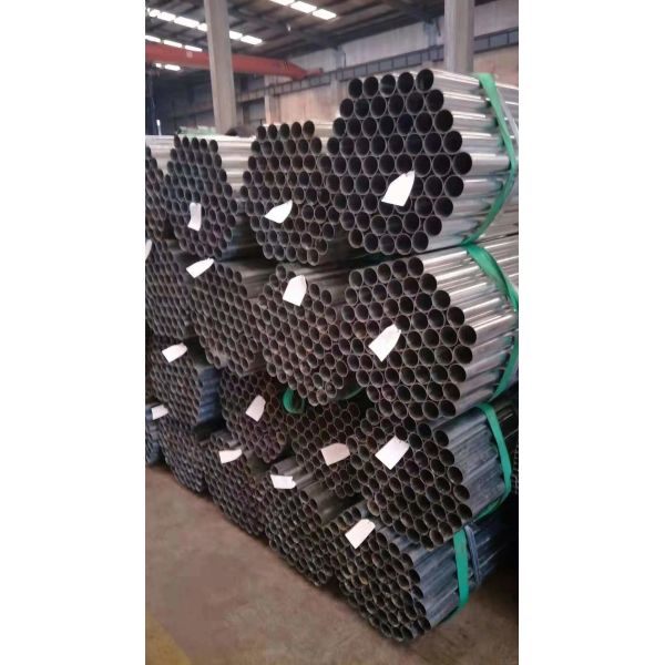 High Frequency Welded Line Pipe Threaded Flat Surface Galvanised Steel Tube