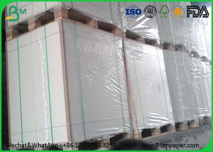 цвет белых 60gsm 80gsm Uncoated Woodfree бумажный/сливк для печатания тетради