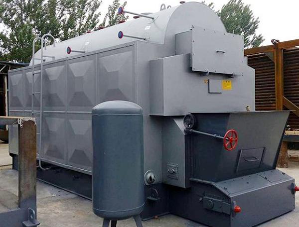 Large High Efficiency Hot Water Boiler Stable Running Wood Chip Fired Powerful