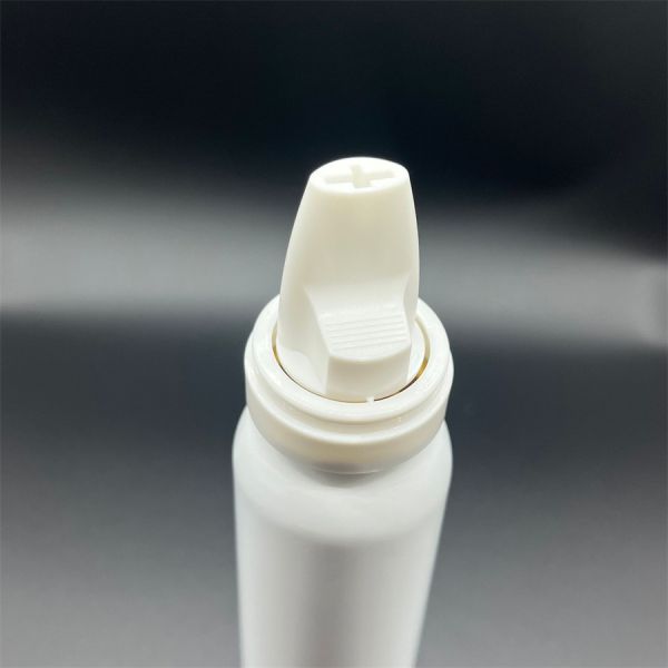 Adjustable Volume Control Hair Mousse Dispensing Head for Customized Styling with Rotating Selector