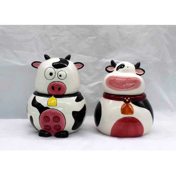 Unique Animal Ceramic Kitchen Jars , Dolomite Calf Ceramic Pig Canisters With Music Head