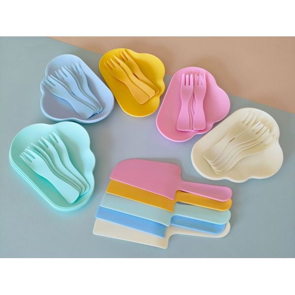 Water Cloud Shape Plate Cake Cutlery Set Customized Plastic Disposable Party Supplies