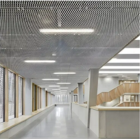 Panel perforado de metal para protección exterior de aire acondicionado SS304 Malla metálica Panel perforado de aluminio