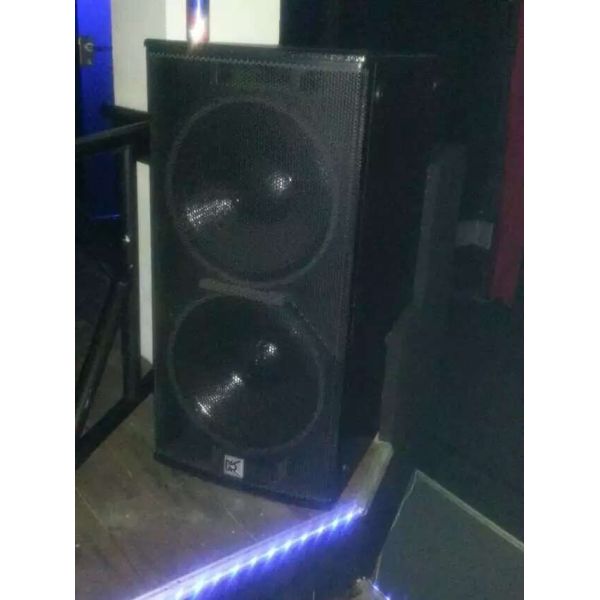 Big Dual Powered Subwoofer Bank Speaker Dj Sound System Plywood Enclosure