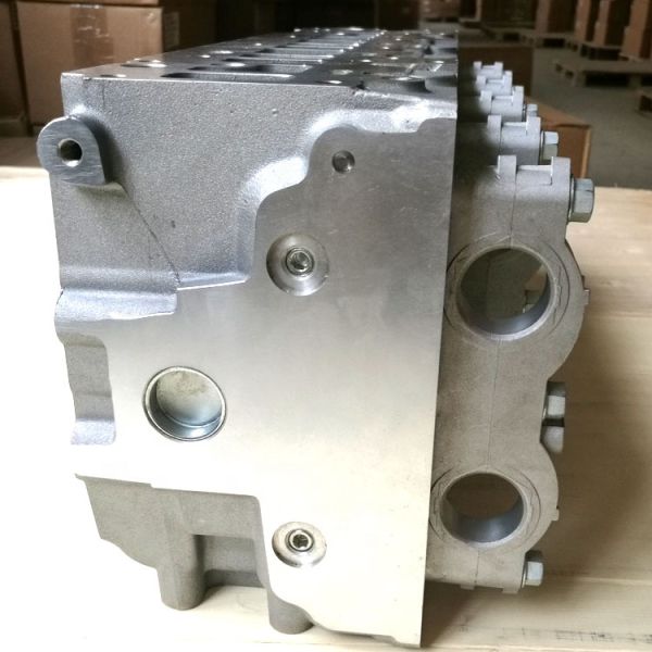 MITSUBISHI 4M41 Engine Cylinder Heads ME204200 1005B341 1005B340