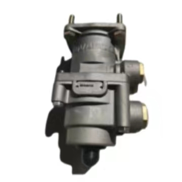 Standard Size Fuel Filter 501215163 for SHACMAN HOWO Engine Protection Device 15300027510