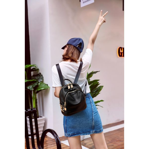Fashion Pu Rivet Backpack Preppy Style For Women Bag