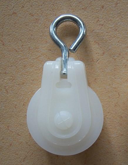 1-3/4 45mm Middle Size Poultry Pulley For Feed Line