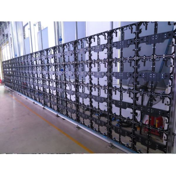 Stage Concert LED Display with 7680Hz High Refresh Rate, 160° Horizontal / 140° Vertical Viewing Angle, and 500*500mm / 500*1000mm Panel Sizes