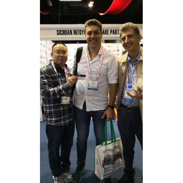 Guangzhou Dongsui Auto Accessories & Spare Parts Co., Ltd.