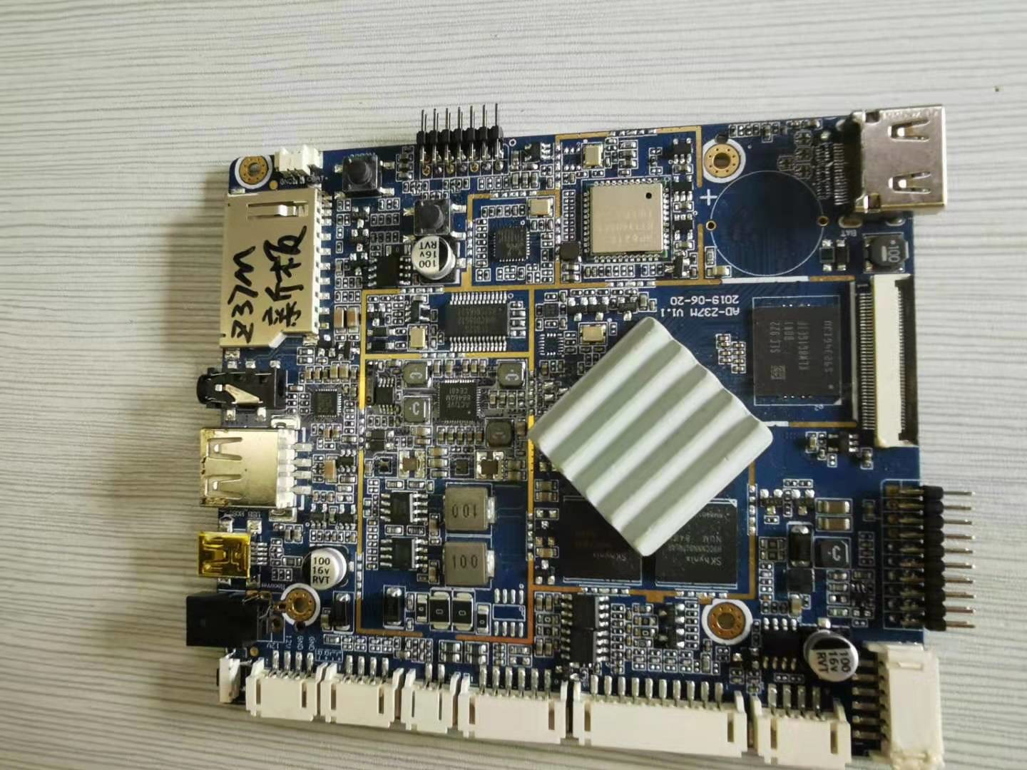 Игроки рекламы Signage цифров доски андроида набора RK3288 LCD компонентные подготовляют доску