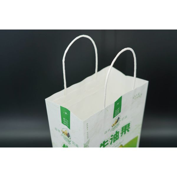 Carrying Kraft Paper Food Bags Packaging Compact and Lightweight