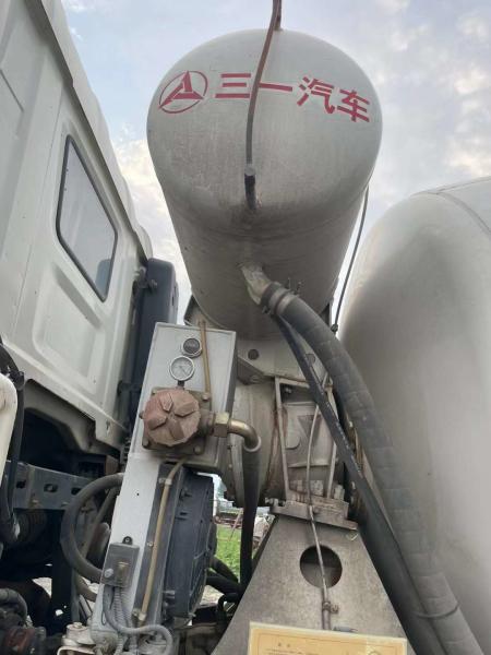 350 HP Used Concrete Mixer Truck With HINO P11C-WC Type Engine