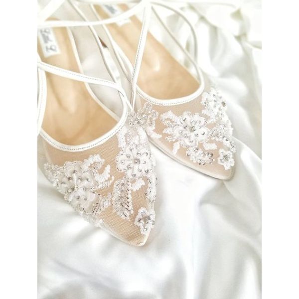 Цветок отделки шнурка ODM белый bridal вышил ботаническим paillettes просвечивающим
