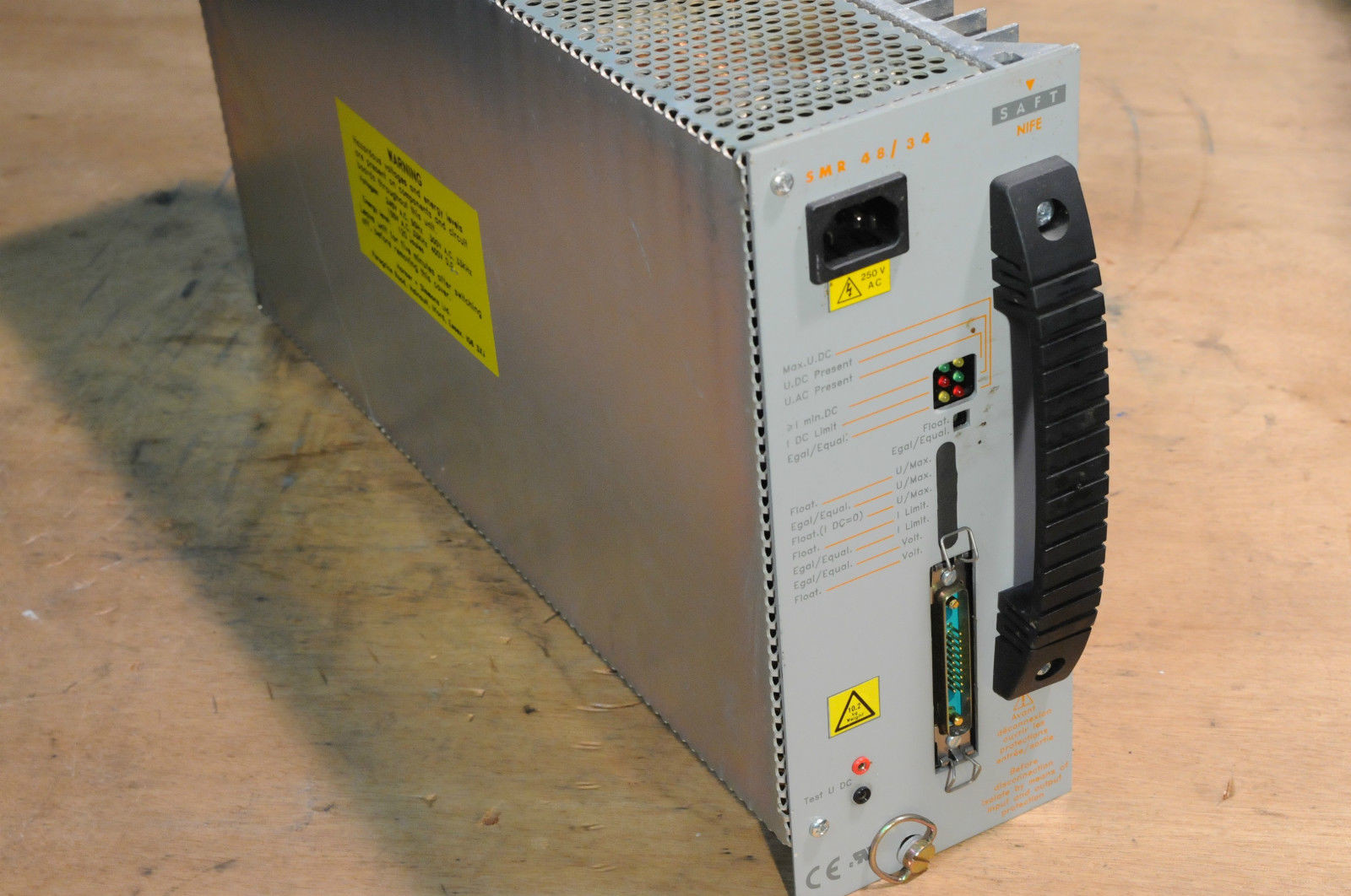 SMR 48 34 совершенно новый и оригинальный, серый - основной цвет,3 -5 рабочий день