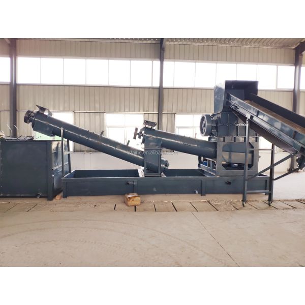 500-2500кг/ч Выпуск Пластиковая перерабатывающая машина для стиральных станций ПП тканые пакеты ПЭ пленка