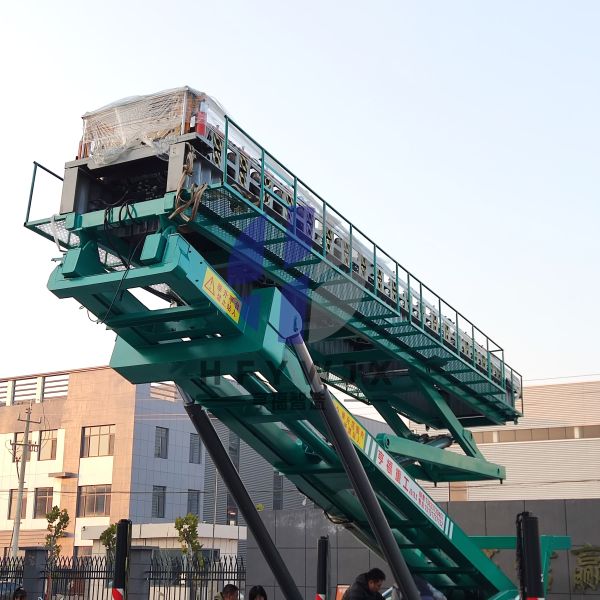 Mobile Electric High Altitude Lifting Platform Anti Fall Safety And Easy Operation