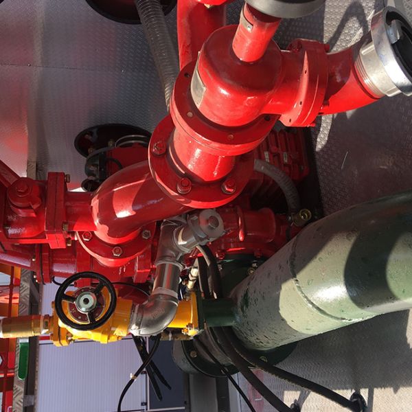 4x2 6-10 Cbm Special Purpose Truck Fast Moving Airport Fire Truck With PSP1600 Fire Pump