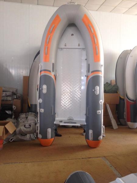 Front Locker Aluminum Rib Boat double layer flat bottom  4 Person Inflatable Boat PVC tube