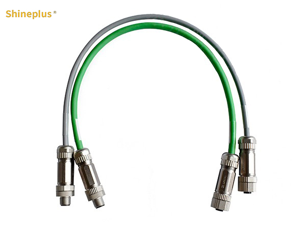 PUR Sheath 250V IP67 Insulated Flexible Waterproof Industrial Wiring Harness M12
