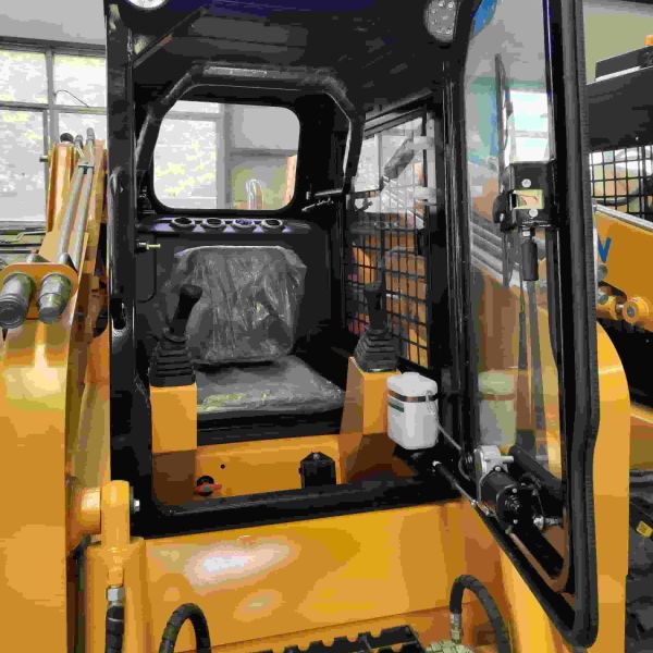 Cargador hidráulico JC65GH con dirección deslizante de 1050 kg de carga nominal para la venta en Jamaica