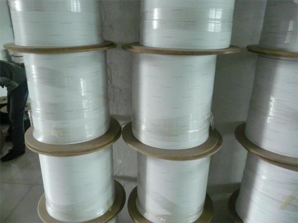 1 2 4 Core Ftth LSZH Fiber Optic Drop Cable For Outdoor Indoor