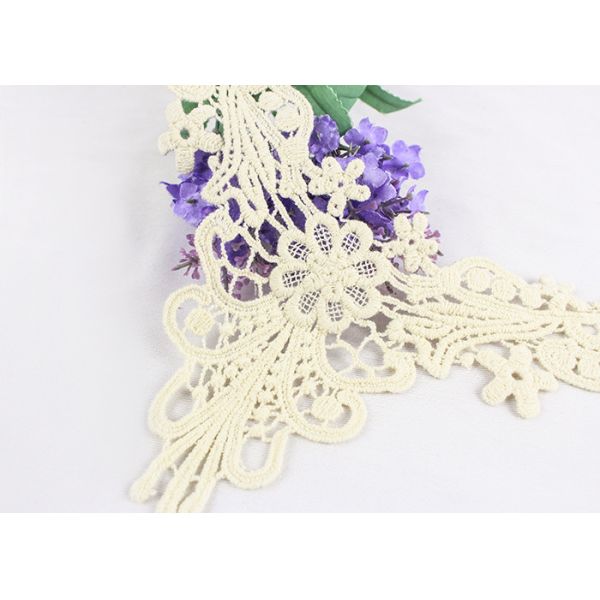 Water Soluble Cotton Lace Neck Applique , Flower Lace Bridal Neckline Applique