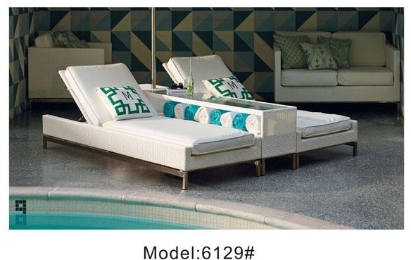 2pcs rattan poolside sunbed with umbrella holder & drink table 2 person wicker sunbed-6129