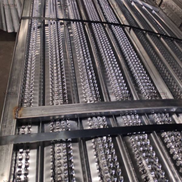 Anti-corrosion Construction Materials Galvanized Steel High Rib Lath Mesh