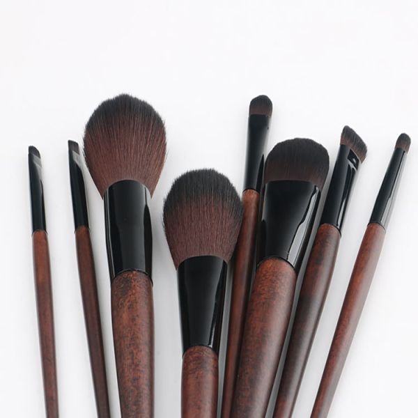 Synthetic Hair Full Makeup Brush Set Perfectly Shaped Brush Heads Brown Color