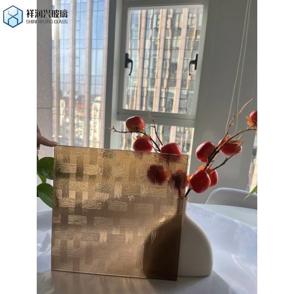 Main Product Free Solid Float Glass / Photovoltaic Glass/ Patterned Glass/Tempered Glass