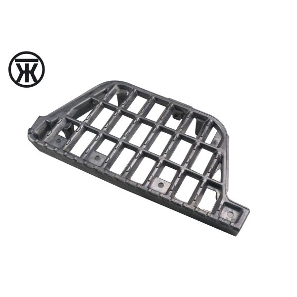 ISUZU NKR94 PLATE STEP RH 8978599960 8978679680