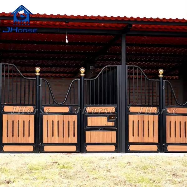 Fermes Longueur personnalisée clôture soudée ou coulissante de type bambou de type bambou équestre
