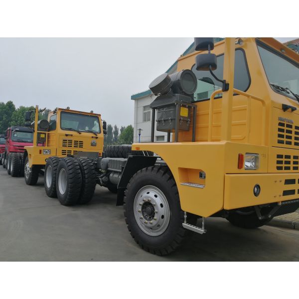 336hp Red Left Hand Drive Dump Truck 6x4 Sinotruk Howo7 Brand URO II Emission