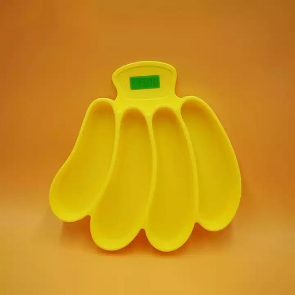 Modern Banana Shaped Silicone Baby Tray Suction Self Feeding BPA Free Customized