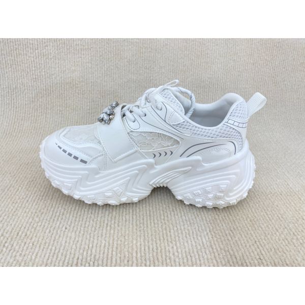 Women white flat fashion sneakers with paillette crystal breathable mesh and low cut