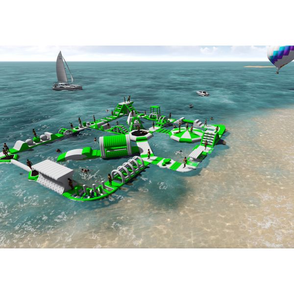 Подгонянное аквапарк зеленой раздувной полосы препятствий комбинированное