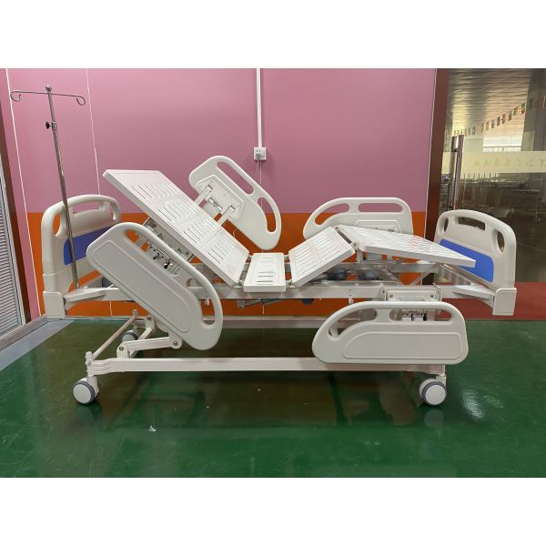 ICU Ward Room Three Function Electric Hospital Beds Blue White