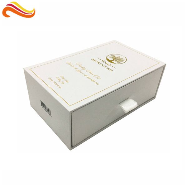 Custom Cosmetic 300g Kraft Paper Pillow Boxes