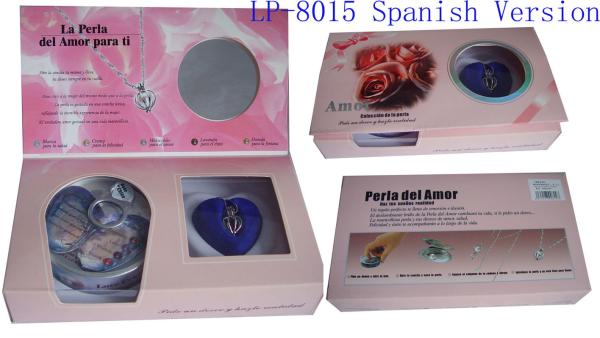 Spanish Versions Color Box  Love Pearl Necklace Gift Box With Fashion Cage Pendant for Birthday or Holiday Gift