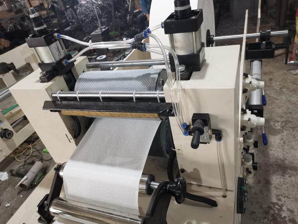 Xinyun 800 cobre a correia síncrono da máquina de Min Napkin Tissue Paper Making