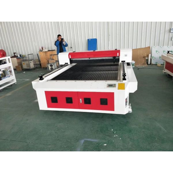 DSP U Disk Memory USB Transmission Color LCD Screen 1325 CO2 Laser Cutting Machine for Wood MDF Acrylic